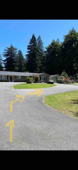 Get Away In The Redwoods Apartment Crescent City Exterior foto